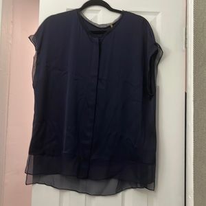 Elie Tahari lightweight top like new